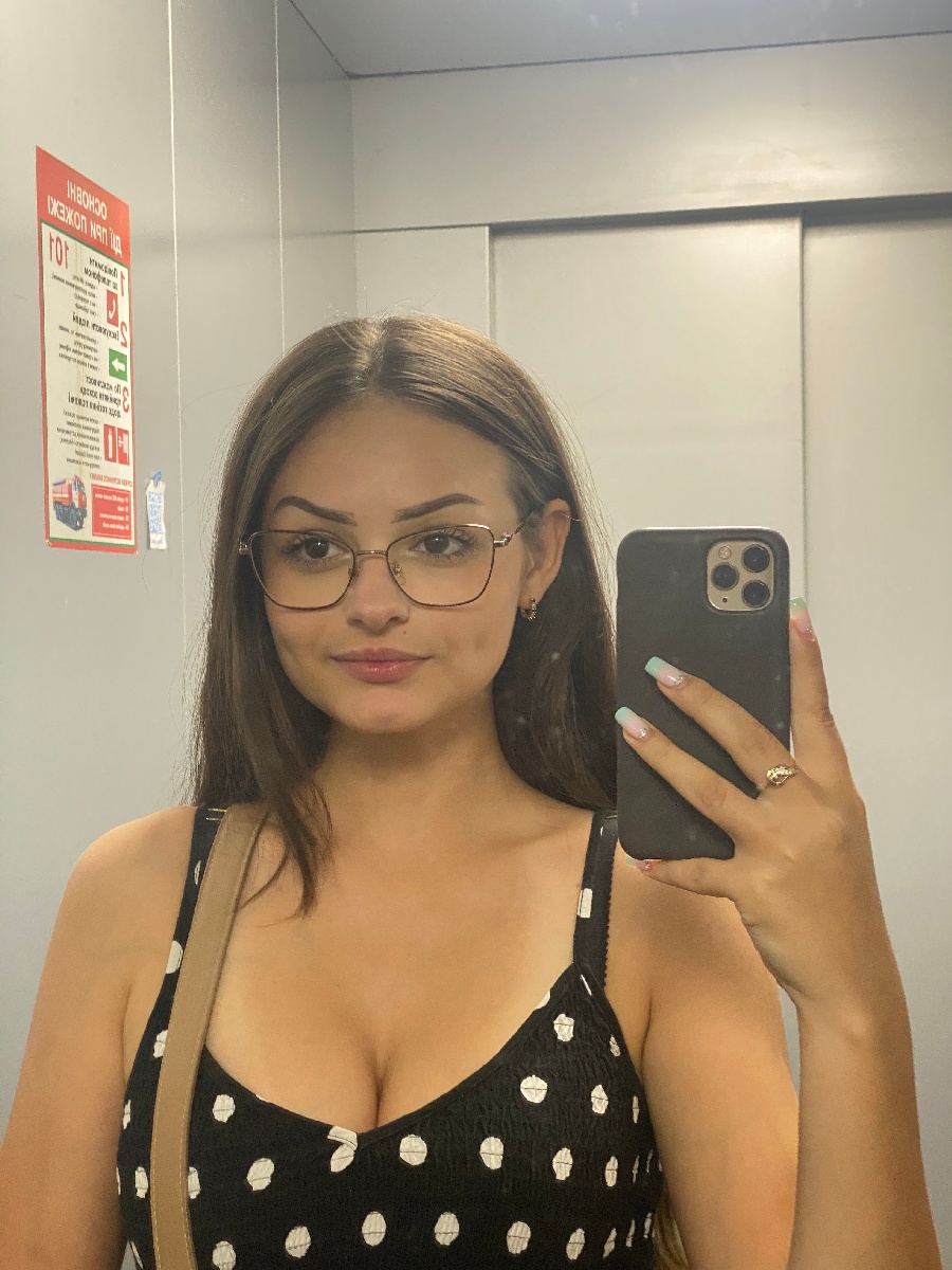 Sexy model Stacy in Barranquilla